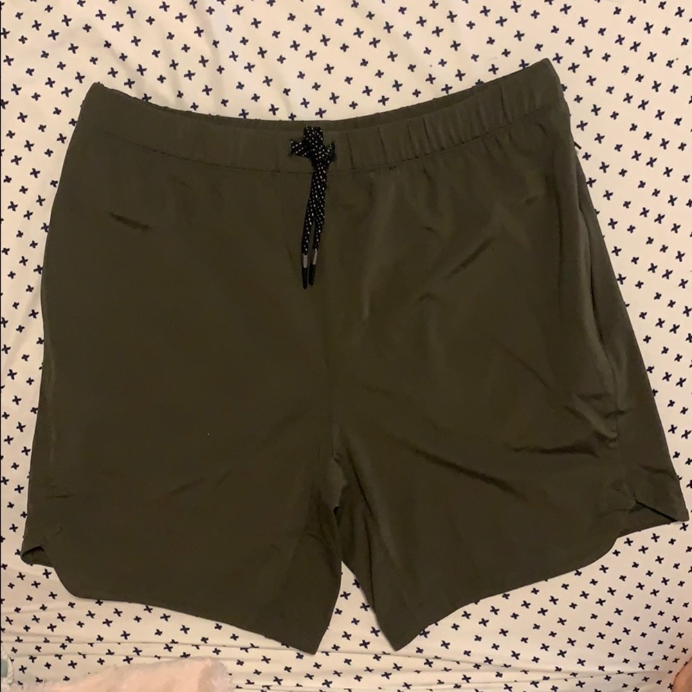 NWT Fabletics men’s shorts